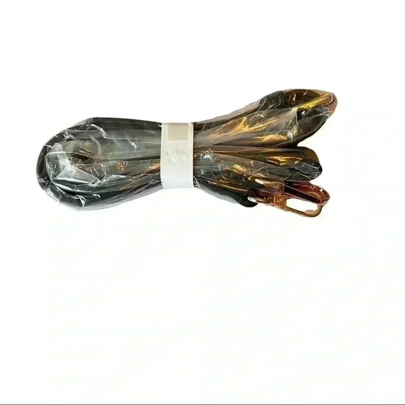 ROUND FAUX SNAKE SKIN PRINT HAND BAG INCLUDES SHOULDER STRAP•GREEN AND BLACK• - Picture 7 of 9